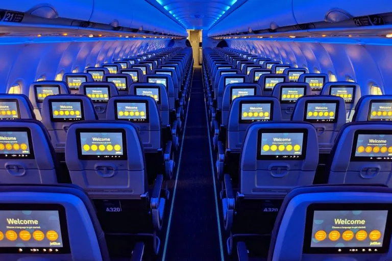 Jetblue competirá por primera vez contra Iberia y lo hace en Boston