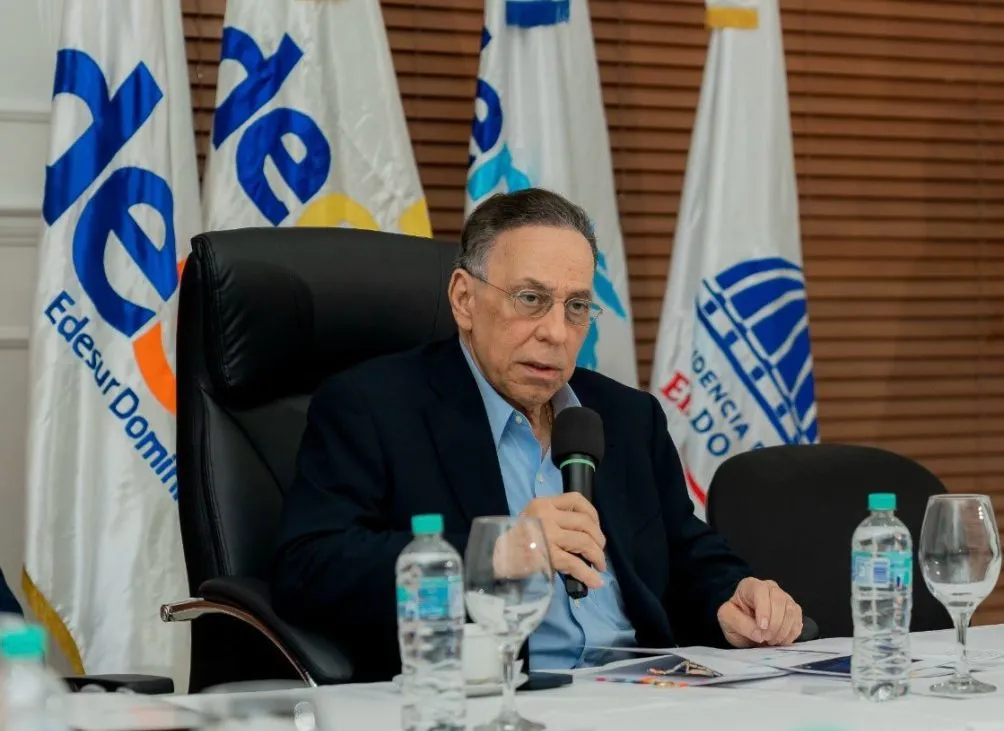 Aclaran no hay atrasos en los pagos a contratistas eléctricos