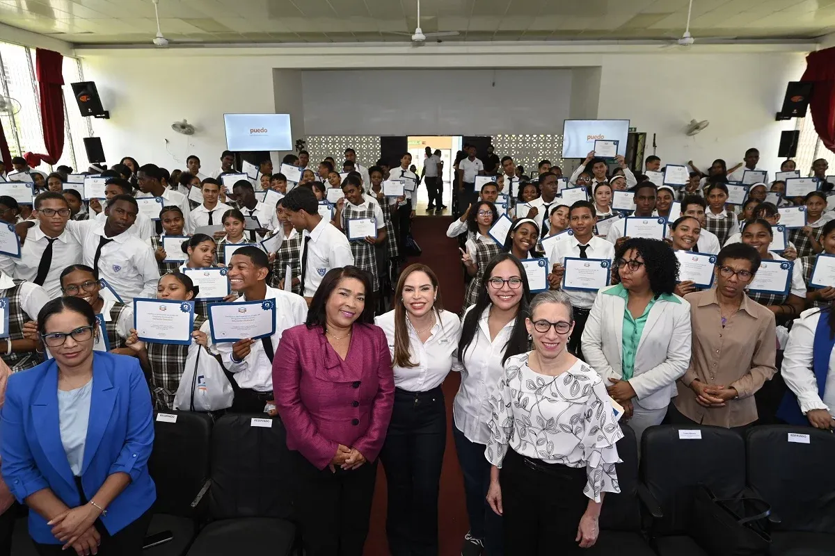 Banreservas capacita más de dos mil estudiantes en jornadas de educación financiera
