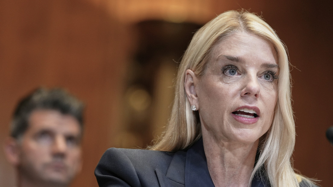Fiscal general de Estados Unidos añade a México a la lista de naciones "oponentes"