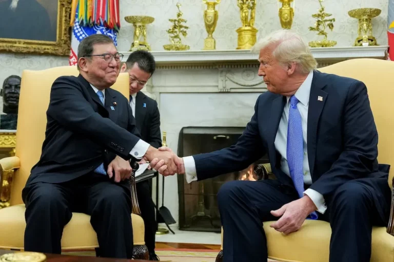 Donald Trump anuncia un nuevo acuerdo comercial con Japón