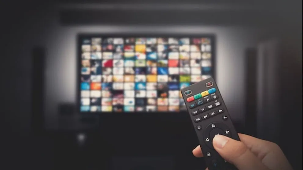 IPTV EN 2025: QUÉ ES, CÓMO FUNCIONA Y QUÉ RIESGOS LEGALES IMPLICA