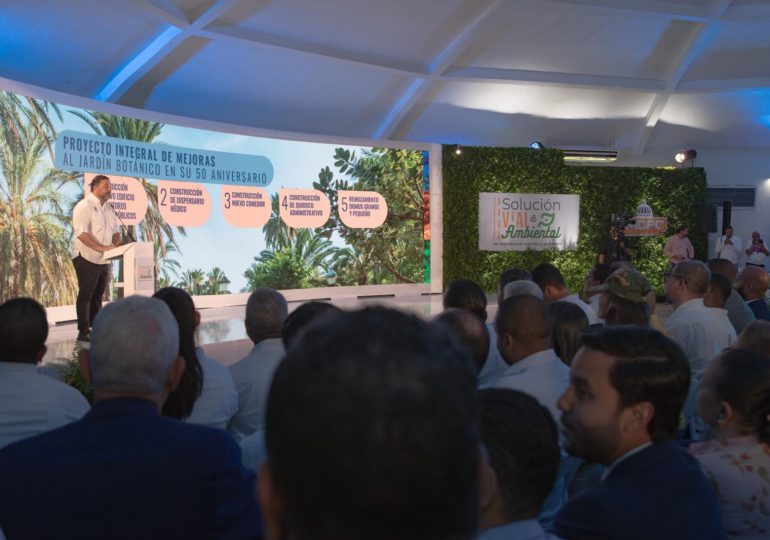 "Legalidad ante todo": el ministro de Medio Ambiente se pronuncia sobre el futuro del Jardín Botánico