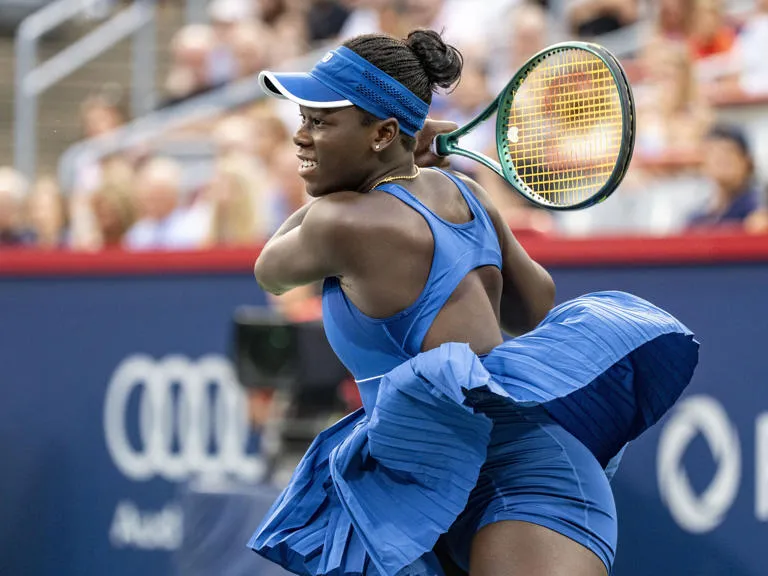 VICTORIA MBOKO SORPRENDE AL MUNDO DEL TENIS AL ELIMINAR A COCO GAUFF EN MONTREAL