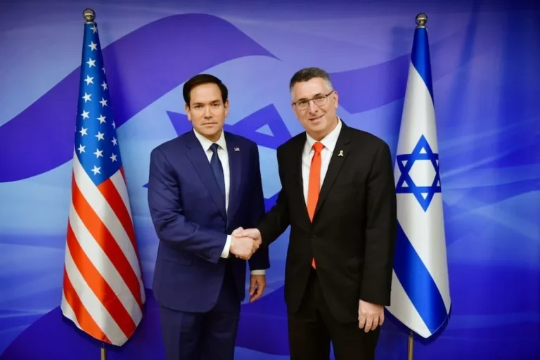 El canciller israelí Gideon Sa’ar visitará Washington para reunirse con Marco Rubio