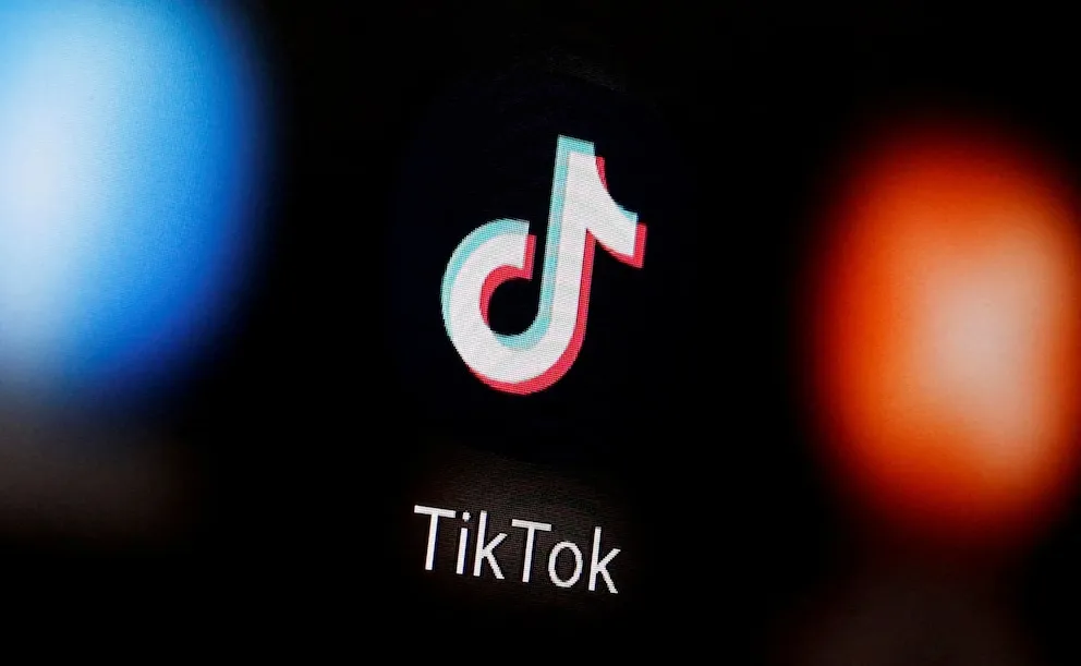 TikTok inicia despidos masivos en el Reino Unido mientras apuesta por sistemas de moderación automatizada