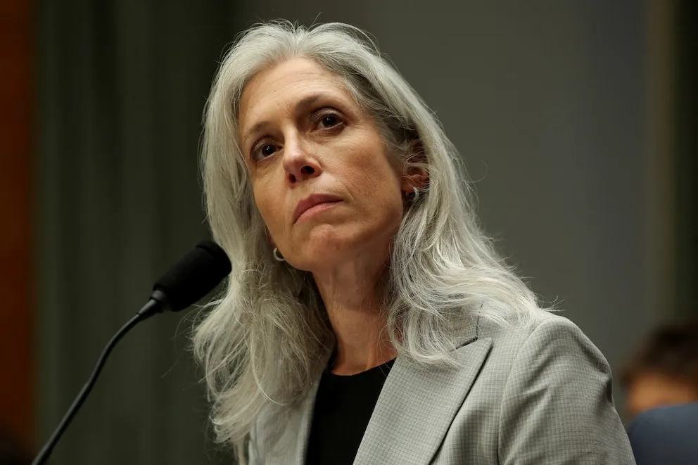 Estados Unidos cesa a la directora de los CDC tras resistirse a respaldar nueva política de vacunas