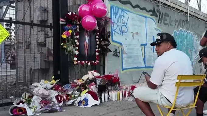 Improvisan altar en honor a influencer dominicana
