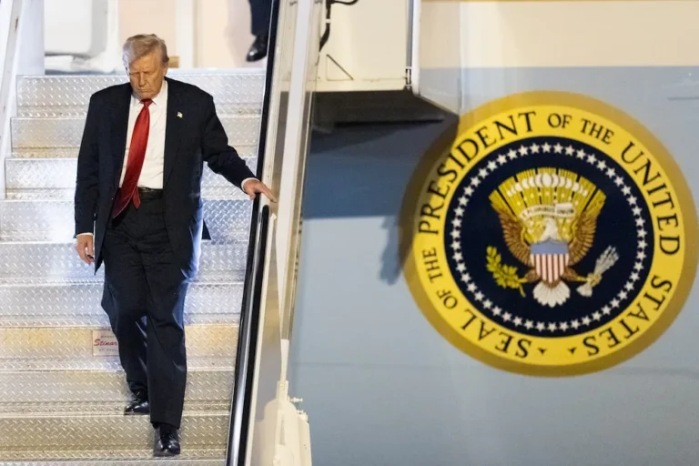Trump inicia visita de Estado en Reino Unido: encuentro con Carlos III y Keir Starmer para tratar agenda global