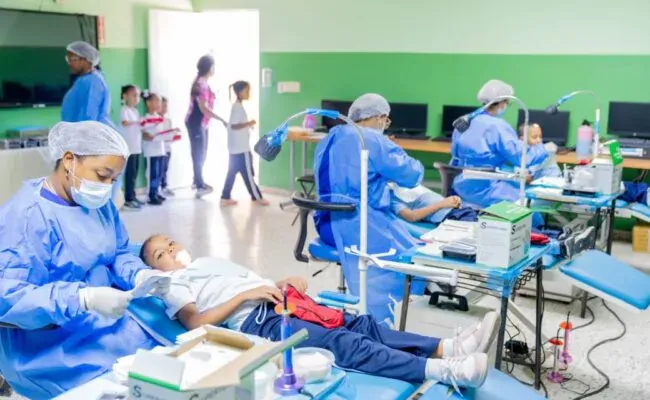 INABIE beneficiará este año escolar a más de 10,000 estudiantes en jornadas integrales de salud