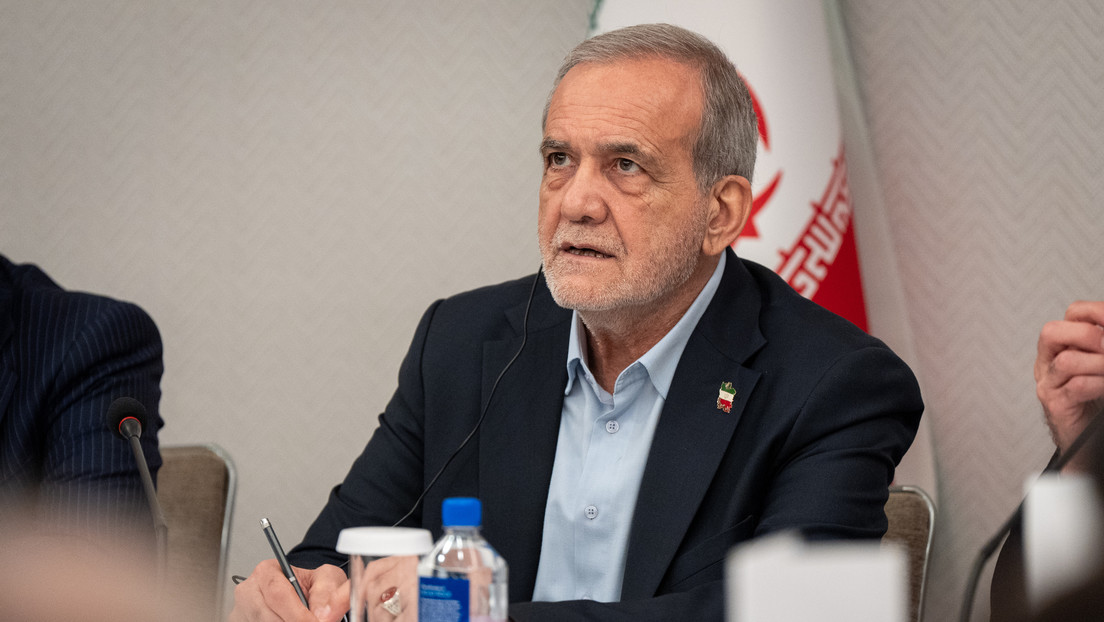 Irán: El camino emprendido por Trump "prenderá fuego" a todo Oriente Medio