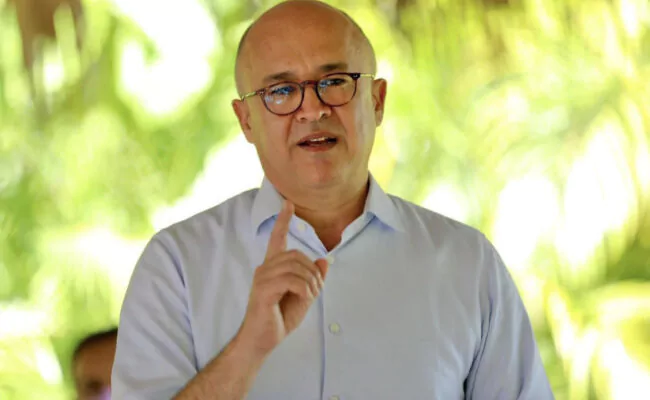 Exprocurador advierte sobre colapso institucional por tiroteos y ejecuciones extrajudiciales