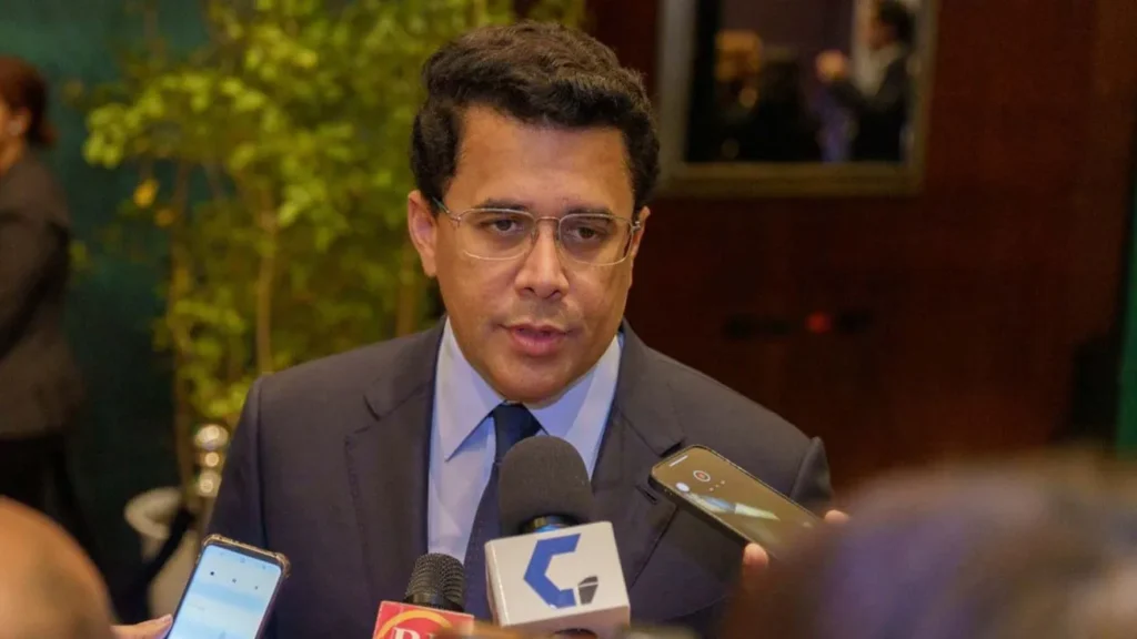 David Collado proyecta récord histórico de 11.5 millones de visitantes en 2025