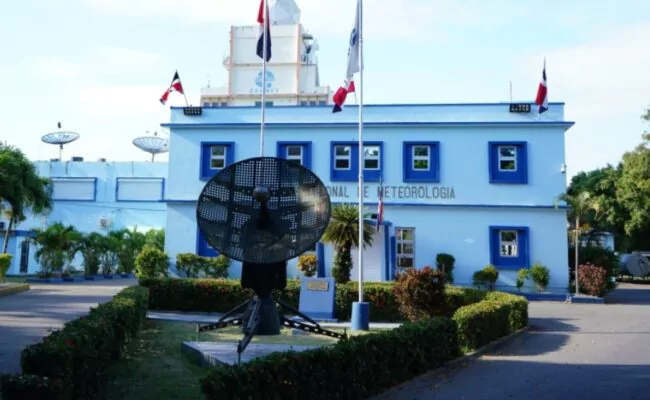 Aumento de nubosidad y alerta verde en provincias por acercamiento de onda tropical y vaguada