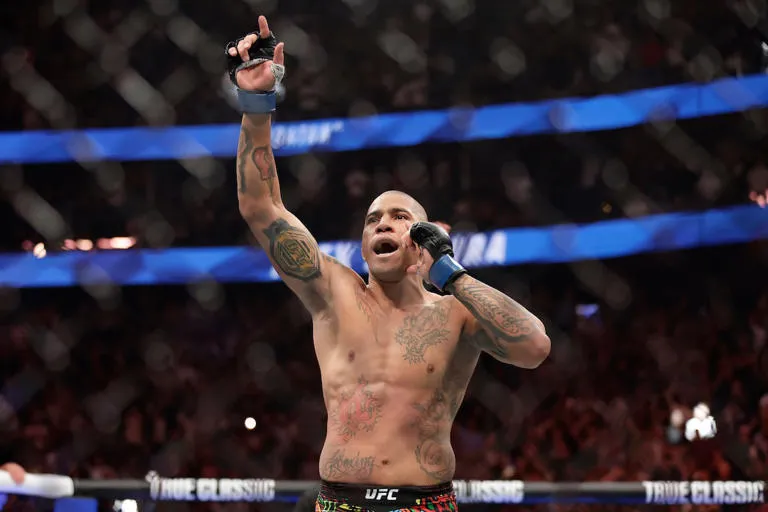 🥊 MOICANO ELEVA A ALEX PEREIRA AL PANTEÓN: “EL MEJOR BRASILEÑO DE TODOS LOS TIEMPOS” 🔥