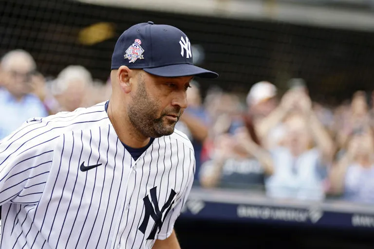🔥 “SIN NOSTALGIA” 🔥 Derek Jeter confirma que no extraña jugar al béisbol una década después de su retiro