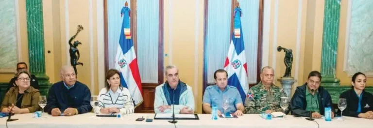 El Gobierno extiende suspensión de jornada laboral y docencia a nivel nacional 