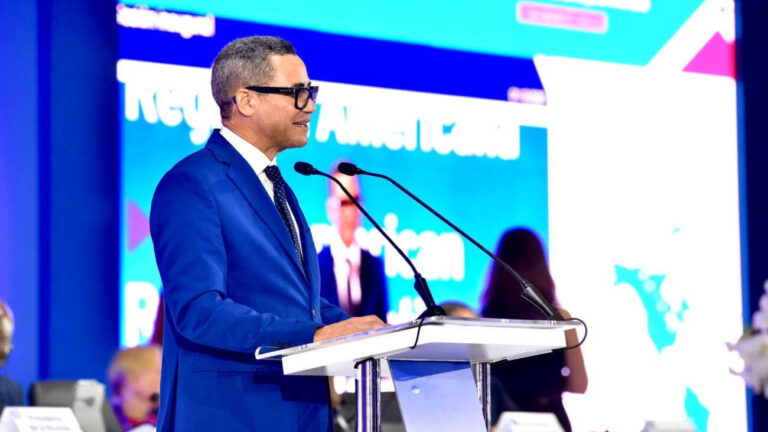 Ministro de Trabajo de República Dominicana presenta ante 20ª. Conferencia Regional OIT avances del país en promoción del empleo decente y protección de trabajadores