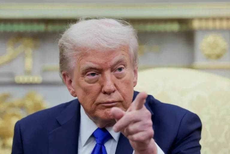 🔥 Trump califica el cierre del gobierno como un “ataque kamikaze” de los demócratas