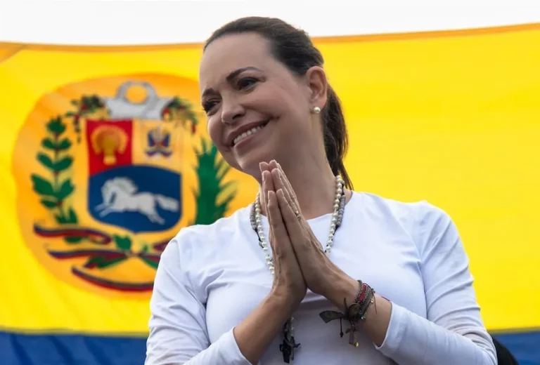 “La respuesta de María Corina Machado al despliegue de EE.UU. en el Caribe: ‘Maduro inició la guerra, el presidente Donald Trump la está deteniendo’”