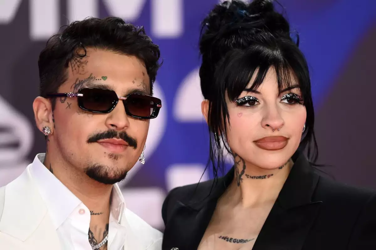 Cazzu responde a Christian Nodal durante su concierto en México: “No recibo ayuda, recibo ataques”