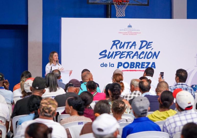 Supérate suma 2,500 nuevos beneficiarios en Santiago