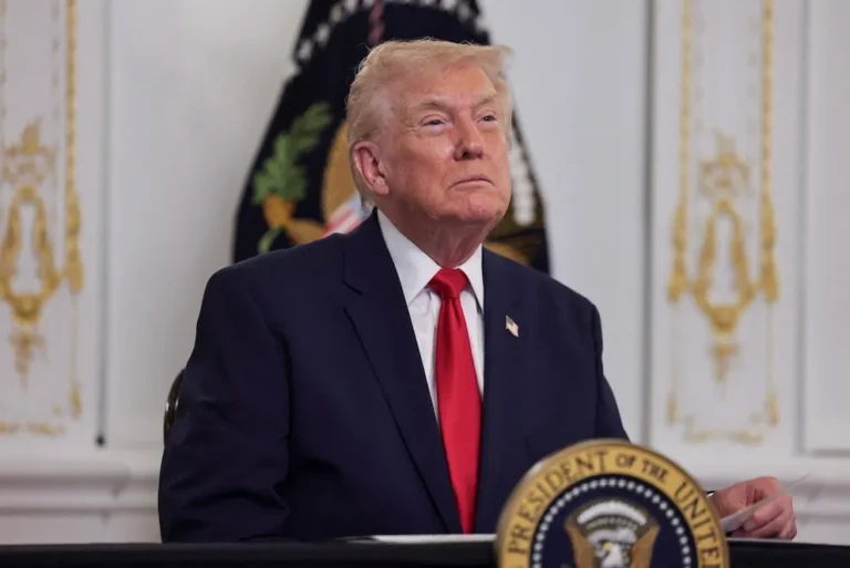 ✈️ “Espacio aéreo venezolano: cerrado en su totalidad” — Trump lanza advertencia contundente