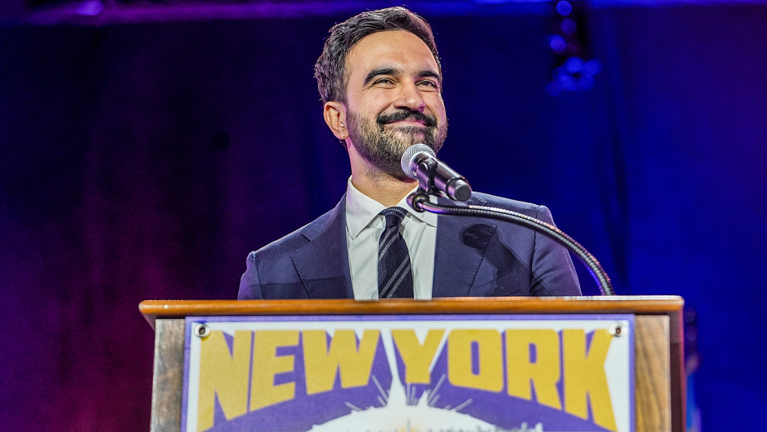 ¿Quién es Mamdani, el nuevo alcalde de Nueva York que enrabia a los demócratas y se le atraganta a Trump?