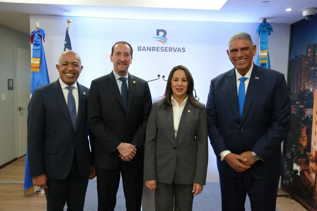 Banreservas supera RD$3,143 millones en hipotecas en el exterior