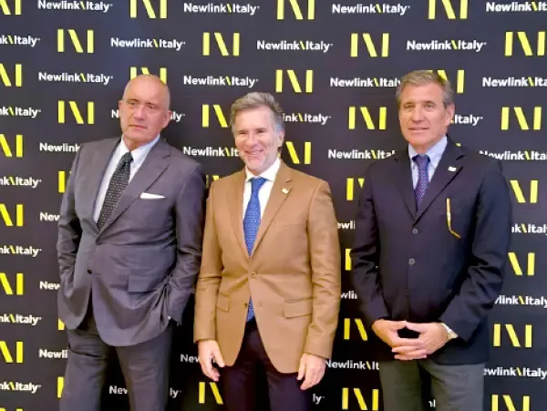 ¡EXPANSIÓN GLOBAL EN MARCHA! Newlink Group adquiere la consultora italiana EJ y lanza su operación en Milán 🇮🇹🚀