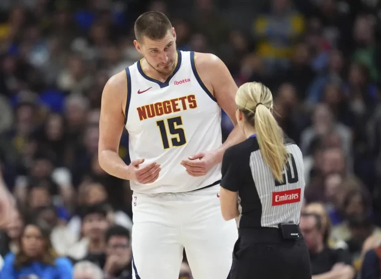 Obra de arte de Jokic: el mago serbio lidera remontada espectacular de los Nuggets 🎯🏀