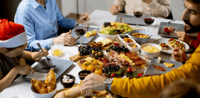 Errores que te pueden llevar a hospital por intoxicación alimentaria en esta Navidad