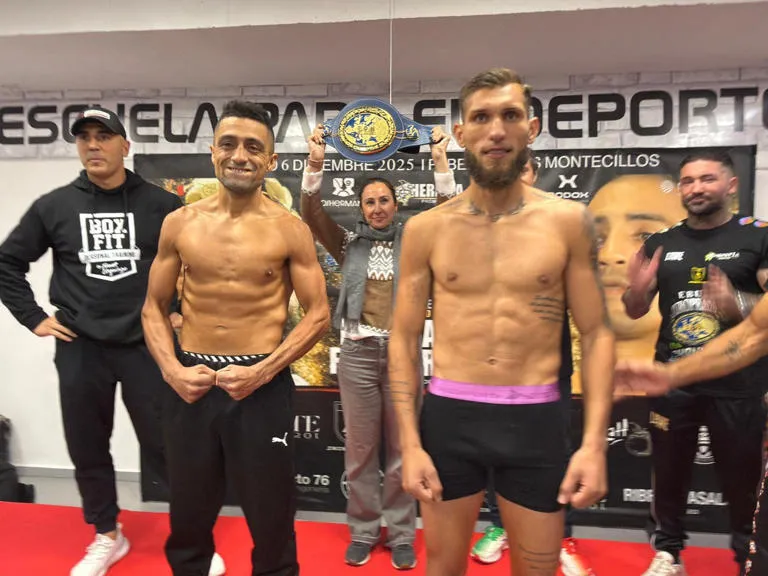 Acosta y Urquiaga se enfrentarán por el título EBU superligero en Sevilla 🥊🇪🇸