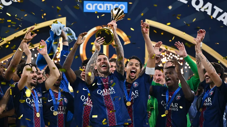 ⚽ Lionel Messi fuera del Top 10: The Guardian revela su polémico ranking de los mejores de 2025 🏆