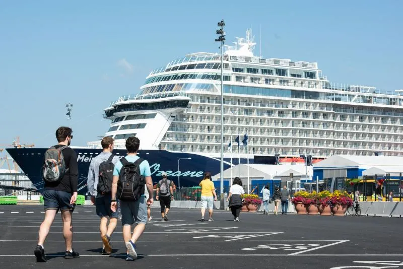 Helsinki busca posicionarse como puerto base de cruceros para fortalecer economía marítima
