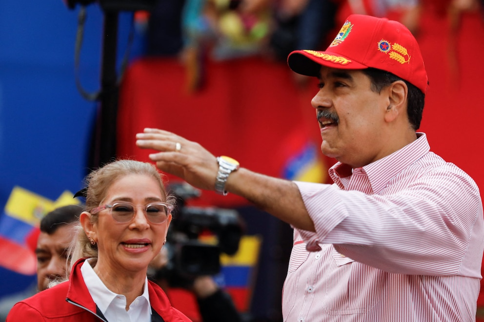 🚨 CRISIS EN CARACAS: Maduro pierde aliados — Venezuela queda cada vez más sola ante la presión de EE. UU. ⚠️🌎