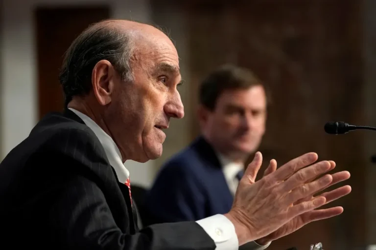 🇻🇪 "A todo o nada": Elliott Abrams asegura que Trump no se detendrá hasta la salida de Maduro de Venezuela 🏳️⚖️