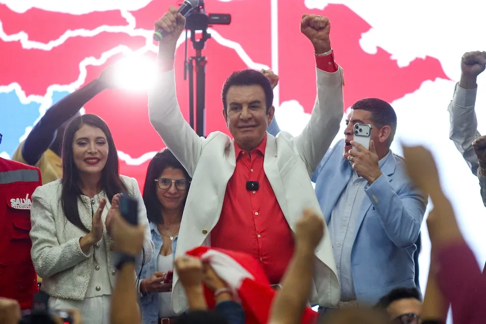 🔄 GIRO EN HONDURAS: Nasralla recupera la delantera en conteo electoral — Asfura cae por un estrecho margen