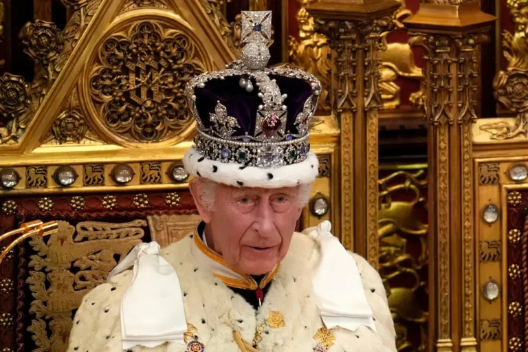 El rey Carlos III dará una actualización sobre su salud en medio de su tratamiento contra el cáncer