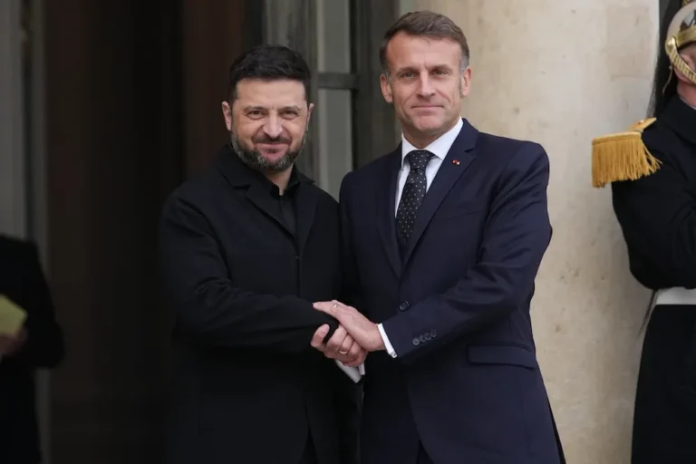 BLINDAJE PARA KIEV: MACRON CONVOCA UNA CUMBRE EN PARÍS PARA DEFINIR LAS GARANTÍAS DE SEGURIDAD