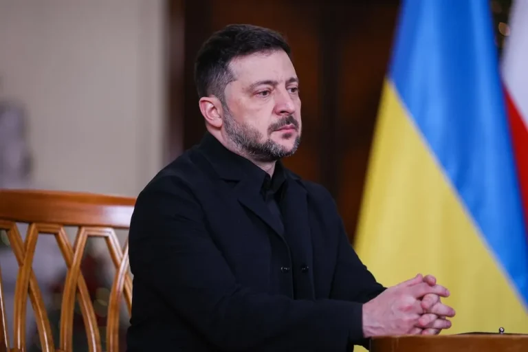 ⚠️ Paz bajo fuego: Zelensky acusa a Rusia de emitir "señales negativas" pese a las negociaciones con EE. UU. 🇺🇦