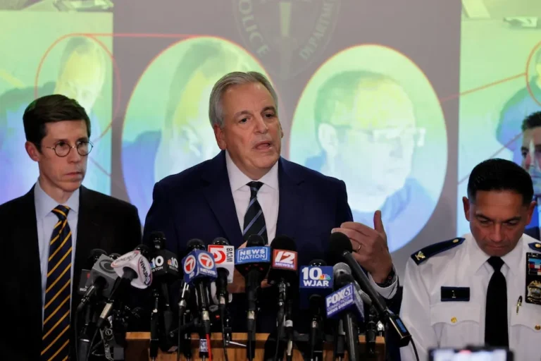 SOSPECHOSO DEL TIROTEO EN BROWN UNIVERSITY FUE HALLADO MUERTO EN NEW HAMPSHIRE ⚠️🔎