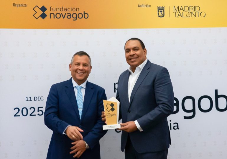 República Dominicana recibe premio NovaGob por el programa Burocracia Cero