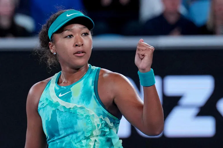 Baja de peso en Melbourne: Naomi Osaka se retira por una lesión abdominal