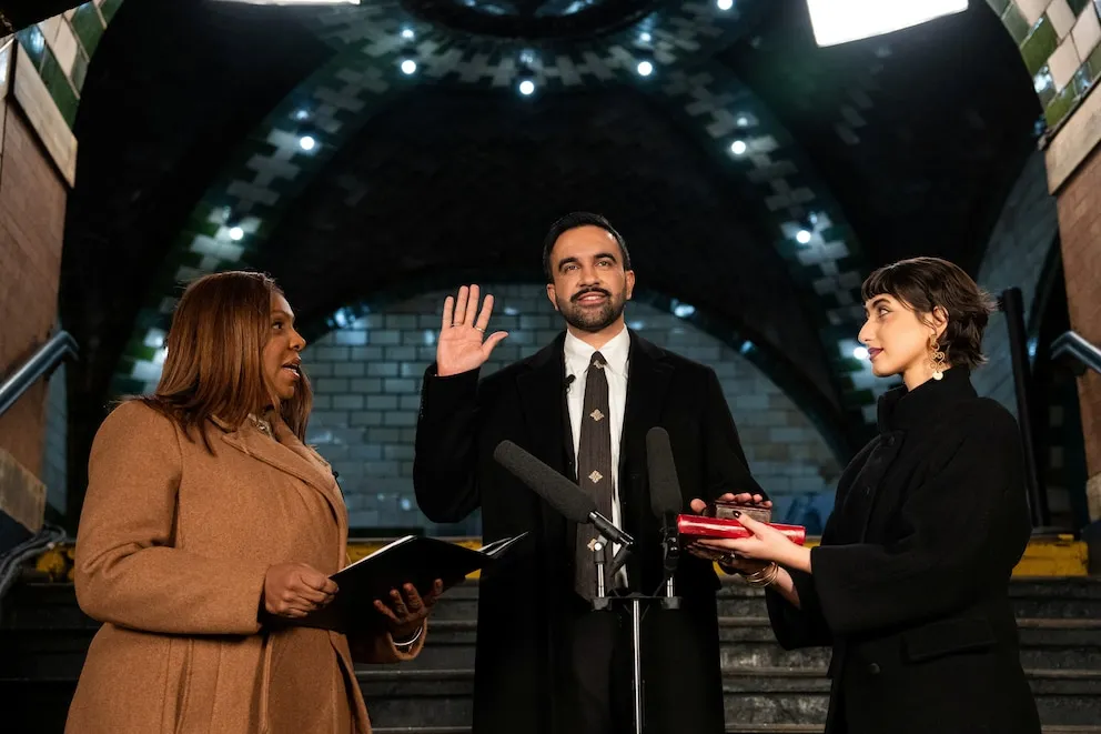 Nueva Era en la Gran Manzana: Zohran Mamdani jura como Alcalde de Nueva York en una estación de metro