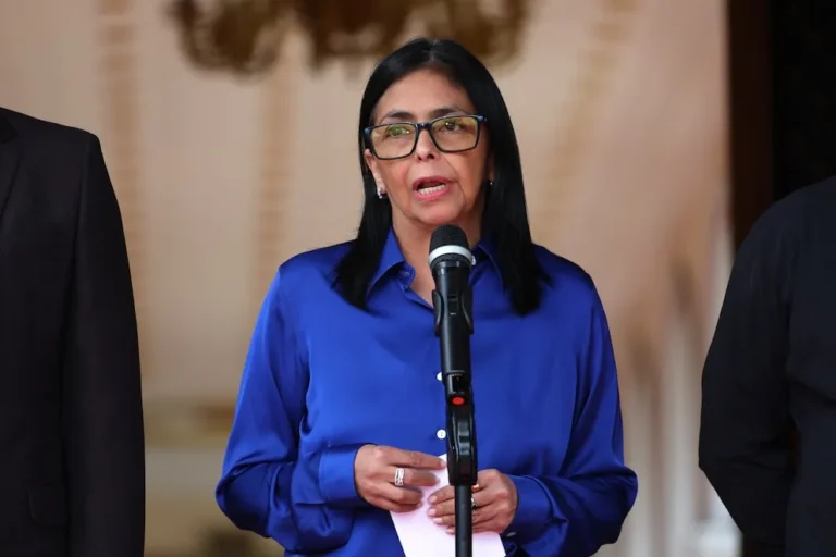 "Sin temor al diálogo": Delcy Rodríguez confirma negociaciones directas con la administración Trump