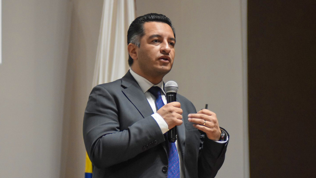 Ministro de Petro denuncia que fue espiado con el software israelí Pegasus