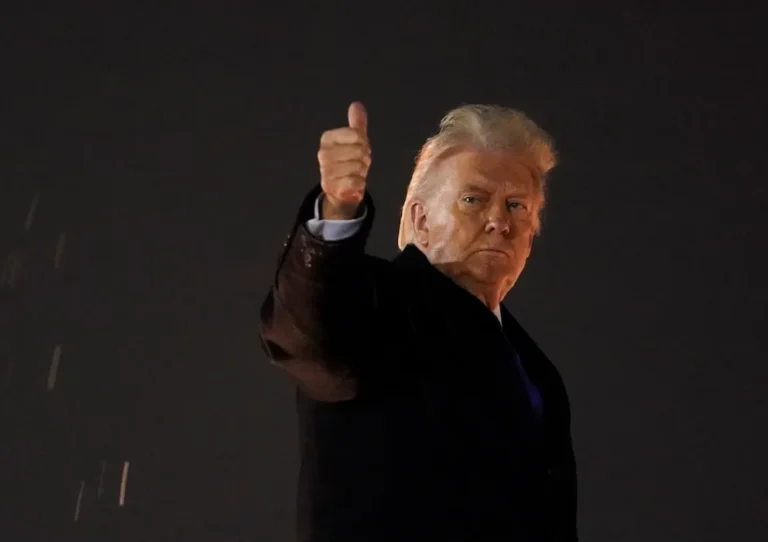 TRUMP DIJO QUE ESTADOS UNIDOS ESTÁ LISTO PARA AYUDAR AL PUEBLO IRANÍ EN MEDIO DE LAS PROTESTAS CONTRA EL RÉGIMEN
