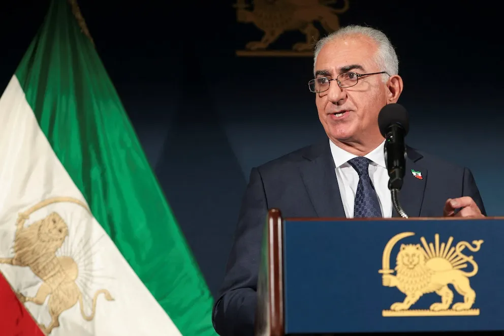 REZA PAHLAVÍ ASEGURA QUE EL FIN DE LA REPÚBLICA ISLÁMICA ES INEVITABLE