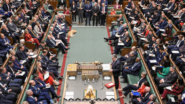 De acuerdo con el primer ministro británico, las fuerzas de su país serían enviadas a Ucrania únicamente en el caso de "un alto el fuego" entre ambas partes del conflicto.